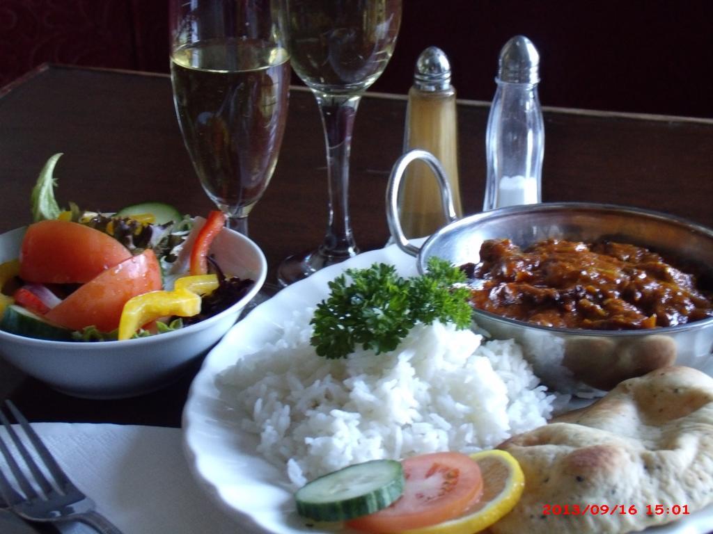 Ty Llew Hotel Llandysilio Kültér fotó
