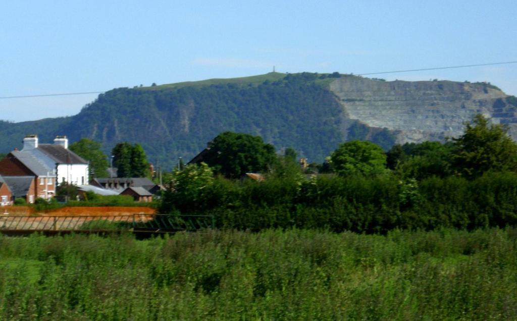 Ty Llew Hotel Llandysilio Kültér fotó
